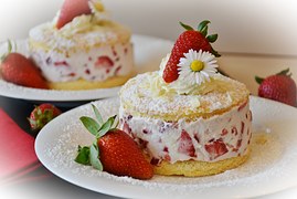 strawberries-1353274__180